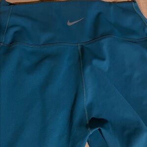 Nike Teal Performance Leggings
